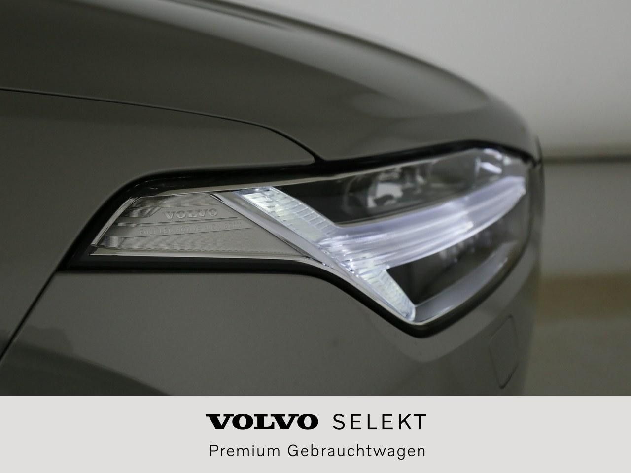 Volvo  B5 Ultimate Dark AWD !! VOLLAUSSTATTUNG !!