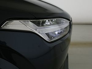 Volvo  B5 Plus Dark AWD !!360°+AHK+STANDHZG+PANO! !